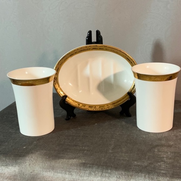 Hadida 3pc Bathroom Accessory Set - Picture 1 of 6